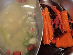 -憨铁匠老火锅(龙岗万科里店)