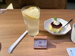 海盐蜂蜜柠檬气泡饮-CURRY YA 熟成咖哩專門店(深圳湾万象城店)