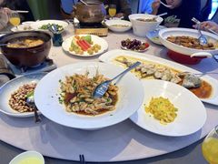 -香山湖渔家大院