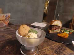 -HIGH FIVE哈福手工汉堡(桂林路店)