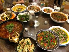 -万重锦·人文川菜馆(骡马市店)