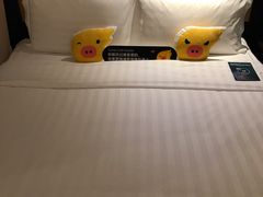 -三亚湾海居铂尔曼度假酒店