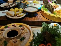 -老牌坊云南鱼豆花火锅(嵩山店)