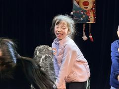 -猴有戏教育戏剧·音乐剧·主持口才·演讲朗诵辩论(环球港华师大校区)