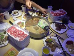 -蒙肥羊·酸汤潮牛·鲜牛肉火锅烤肉自助(岗顶店)