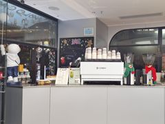 -YOLO COFFEE(深房广场店)