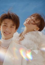 -至臻微拉婚纱摄影