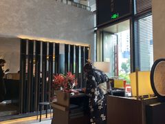 -铭牛烧肉·和牛海鲜自助(高新月牙湖店)