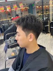 -奈川烫染Salon