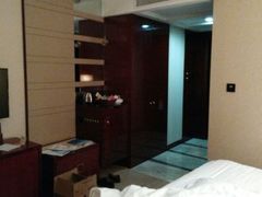 -东北大厦酒店(沈阳北站青年大街店)