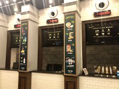 -CGV星星影城(颐堤港ScreenX店)