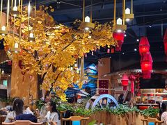 -老滇山寨•云南特色菜•地方菜•民族风情歌舞表演(金碧店)