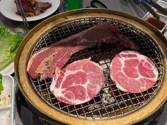 -山焱·炭火自助烤肉(周浦万达店)