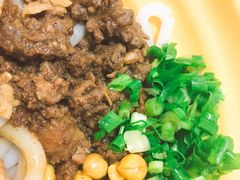 -吴佳拌米粉(川大店)