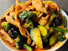 -佰运猪蹄(高陵店)