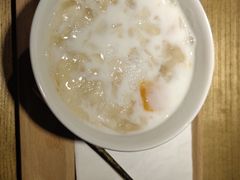 鲜奶雪耳炖木瓜-炖物24章·顺时轻养茶(杭州大厦店)