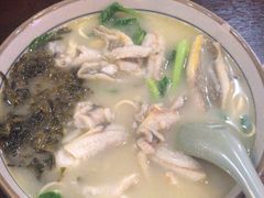 -明呈黄鱼面馆(斜土路店)