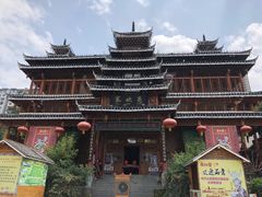 -亮欢寨酸汤鱼(沙冲路店)