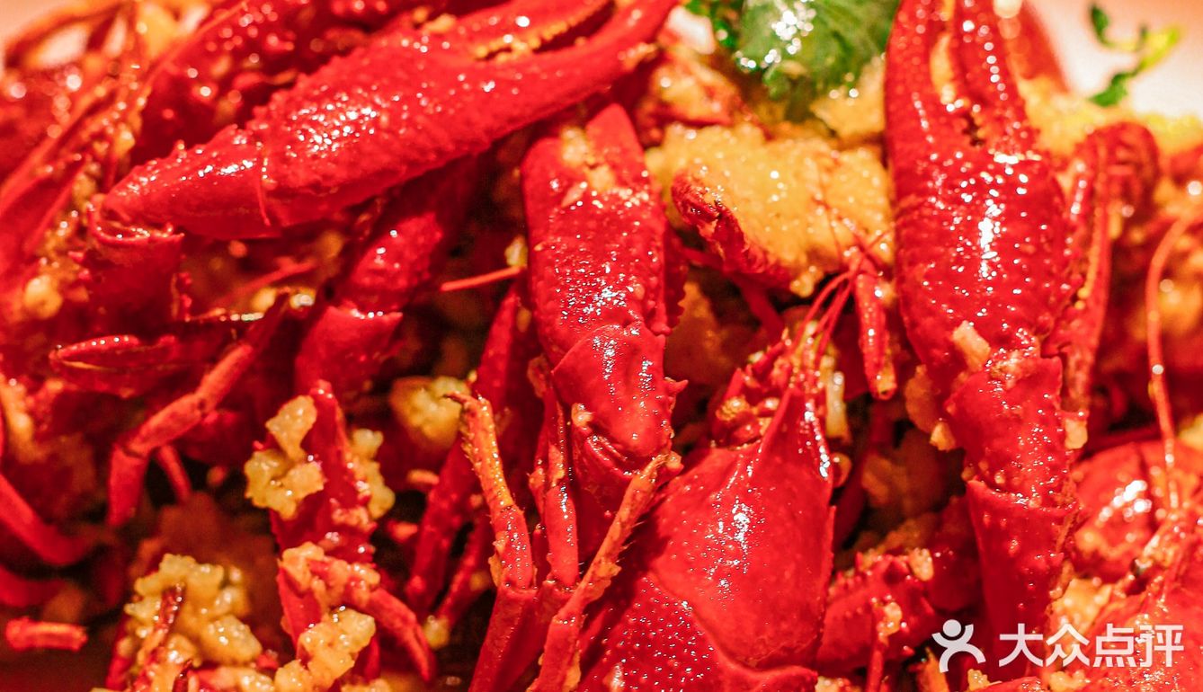 论排队我就服这家必吃榜的小龙虾