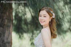 -现代经典婚纱摄影