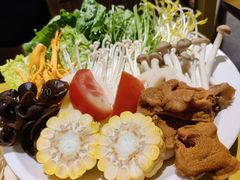 -八珍玉食鸡煲·打边炉(印象城店)