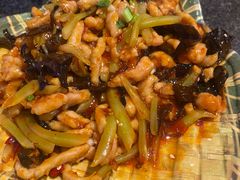 -路边边.炒菜烧烤.音乐餐厅(良乡长虹店)