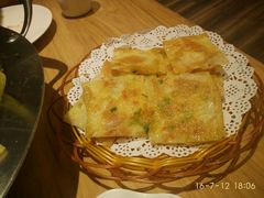 -小鱼小牛·鱼牛干锅·脆鱼火锅(世欧广场店)