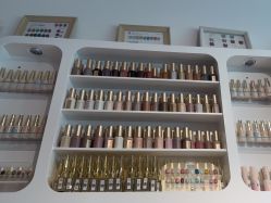 -丽心自助美甲美睫