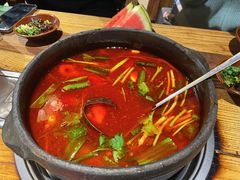 -贵厨酸汤牛肉(花果园国际中心店)
