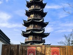 -龙华寺