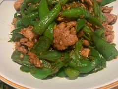 辣椒炒个肉-洞庭土菜小炒馆(易发广场店)