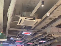 -佰人王串串香火锅(洋珠巷店)