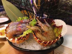 -湊湊火锅·茶憩(杭州湖滨银泰in77店)