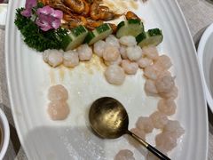 -品悦酒店(三林古镇店)