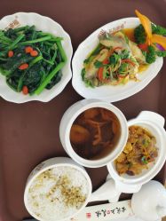 -梓爱月子中心(花都店)