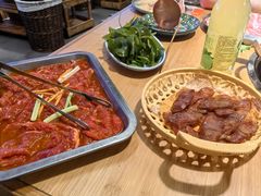 -洱火云南酸菜牛肉火锅(石景山当代商城店)