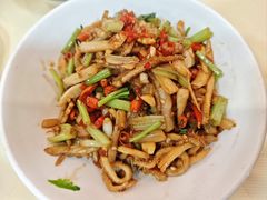 酸萝卜牛肚丝-笨罗卜浏阳菜馆(龙华鹏润达店)