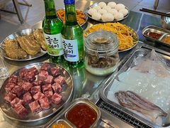 -马路牙子烧烤音乐酒馆(望京店)