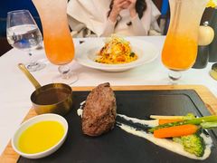 -龙虾酒吧扒房(宁波香格里拉店)