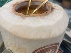 -喃喃椰·糟粕醋·椰子鸡火锅(七堡花园店)