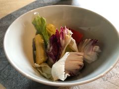 -穹六人间 people 6(岳阳路店)