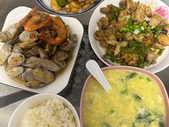-悦芽照护月嫂+育儿嫂(杭州店)