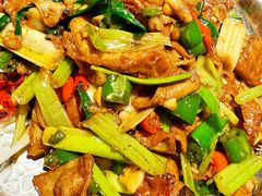 -95号酱骨·一块豆腐(展春园西路店)