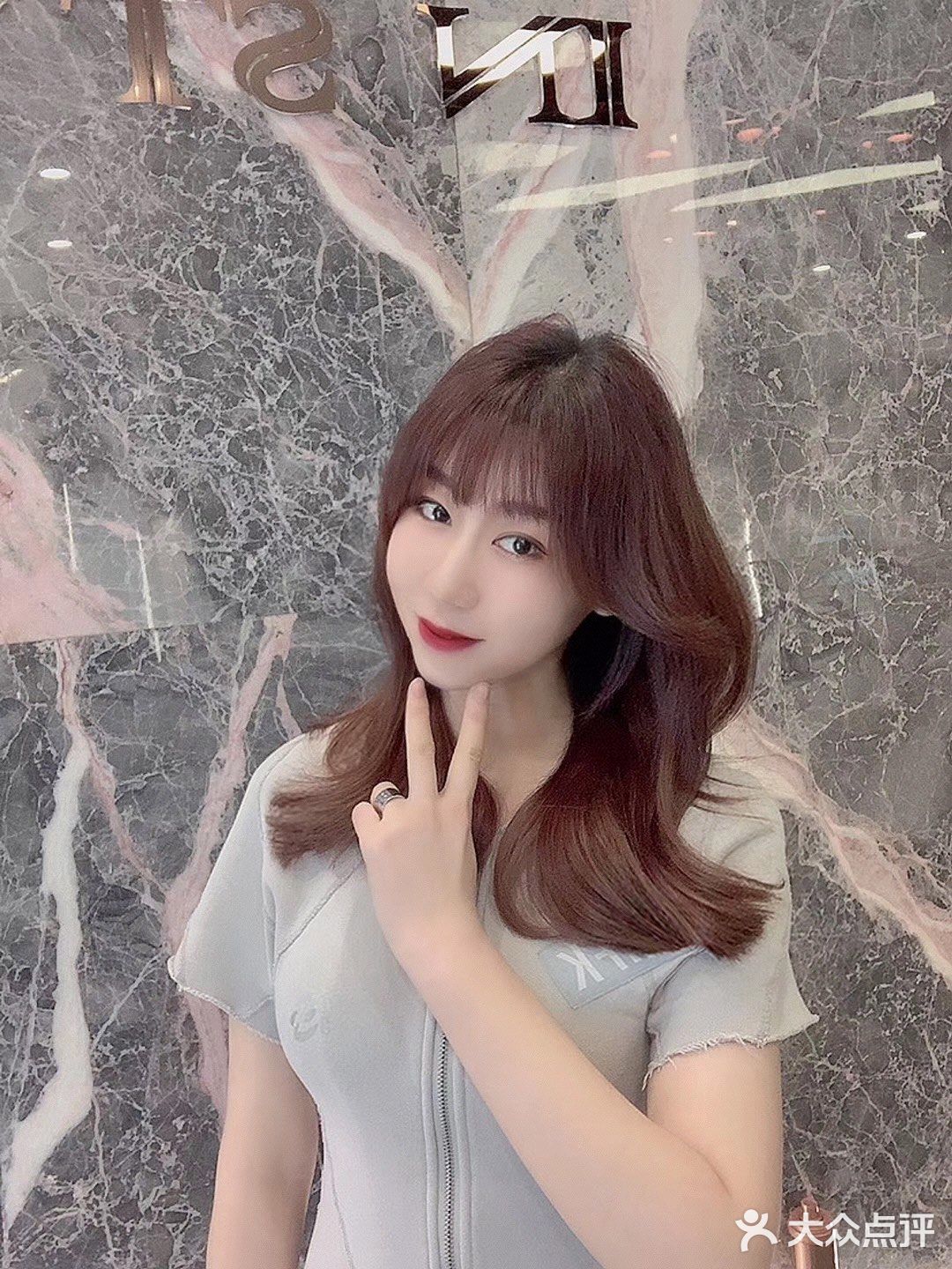 公司的招牌发型，满满的高级感