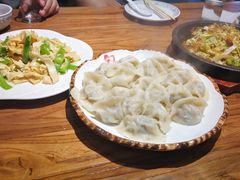 -东来菜馆•手抓海鲜家常菜•海鲜锅贴(鸽子窝店)