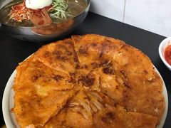 泡菜饼-屋里家延边朝鲜族冷面(南园店)