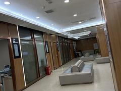 -美年大健康·体检中心(江岸分院)