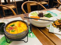 -云海肴汽锅鸡·云南小炒(曲江大悦城店)