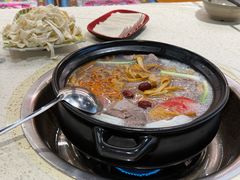 -九寨沟特色牦牛肉汤锅