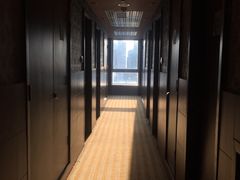 -香港华美达海景酒店